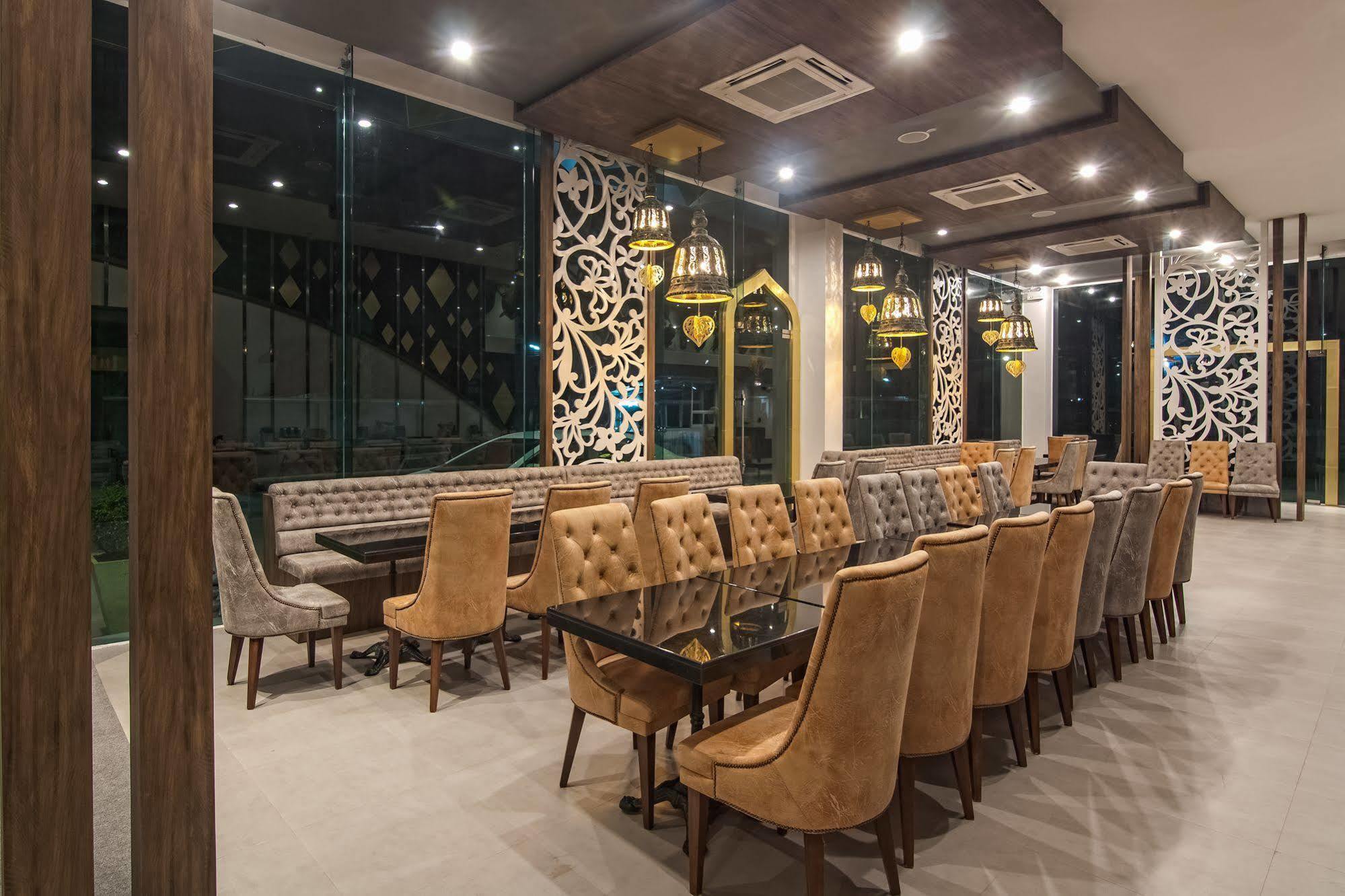 Gallery Design - Sha Extra Plus Sisaket Εξωτερικό φωτογραφία